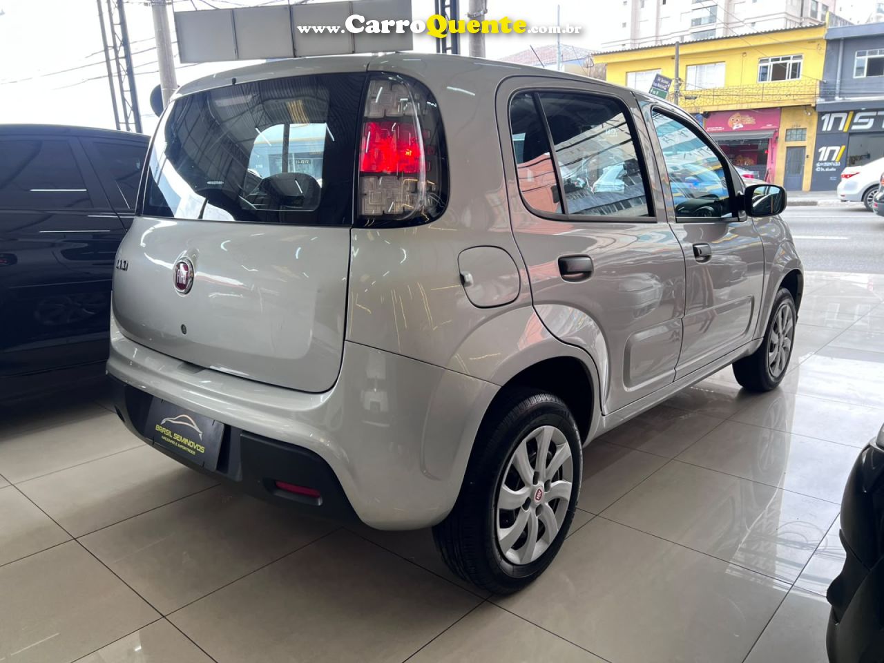 FIAT   UNO ATTRACTIVE 1.0 FIRE FLEX 8V 5P   PRATA 2021 1.0 FLEX - Loja