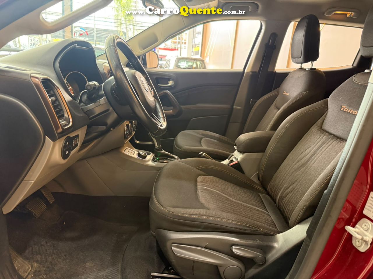 FIAT   TORO VOLCANO 2.0 16V 4X4 TB DIESEL AUT.   VERMELHO 2017 2.0 DIESEL - Loja