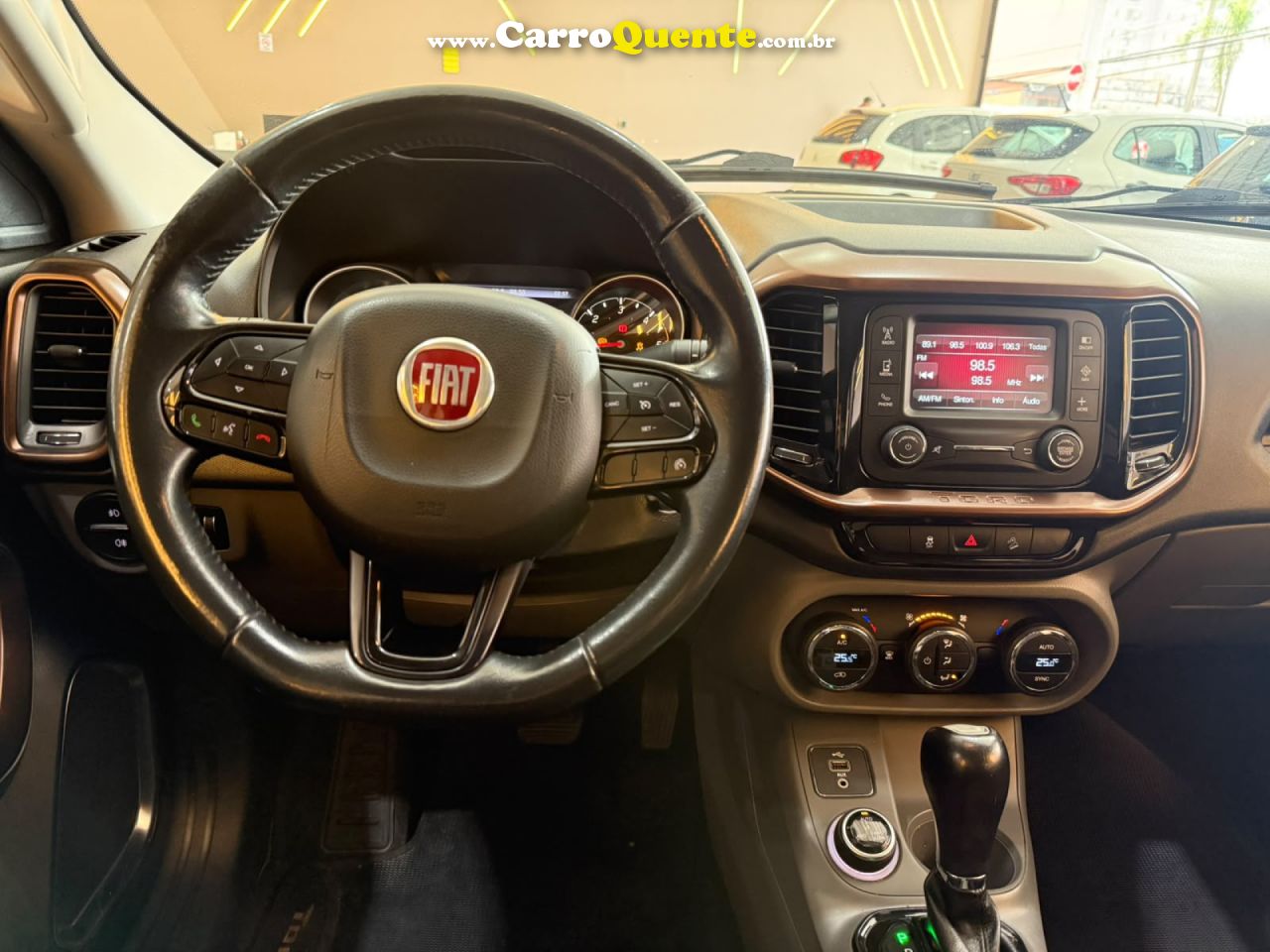FIAT   TORO VOLCANO 2.0 16V 4X4 TB DIESEL AUT.   VERMELHO 2017 2.0 DIESEL - Loja