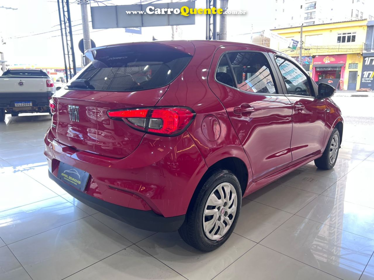 FIAT   ARGO DRIVE    VERMELHO 2018 1.0 FLEX - Loja
