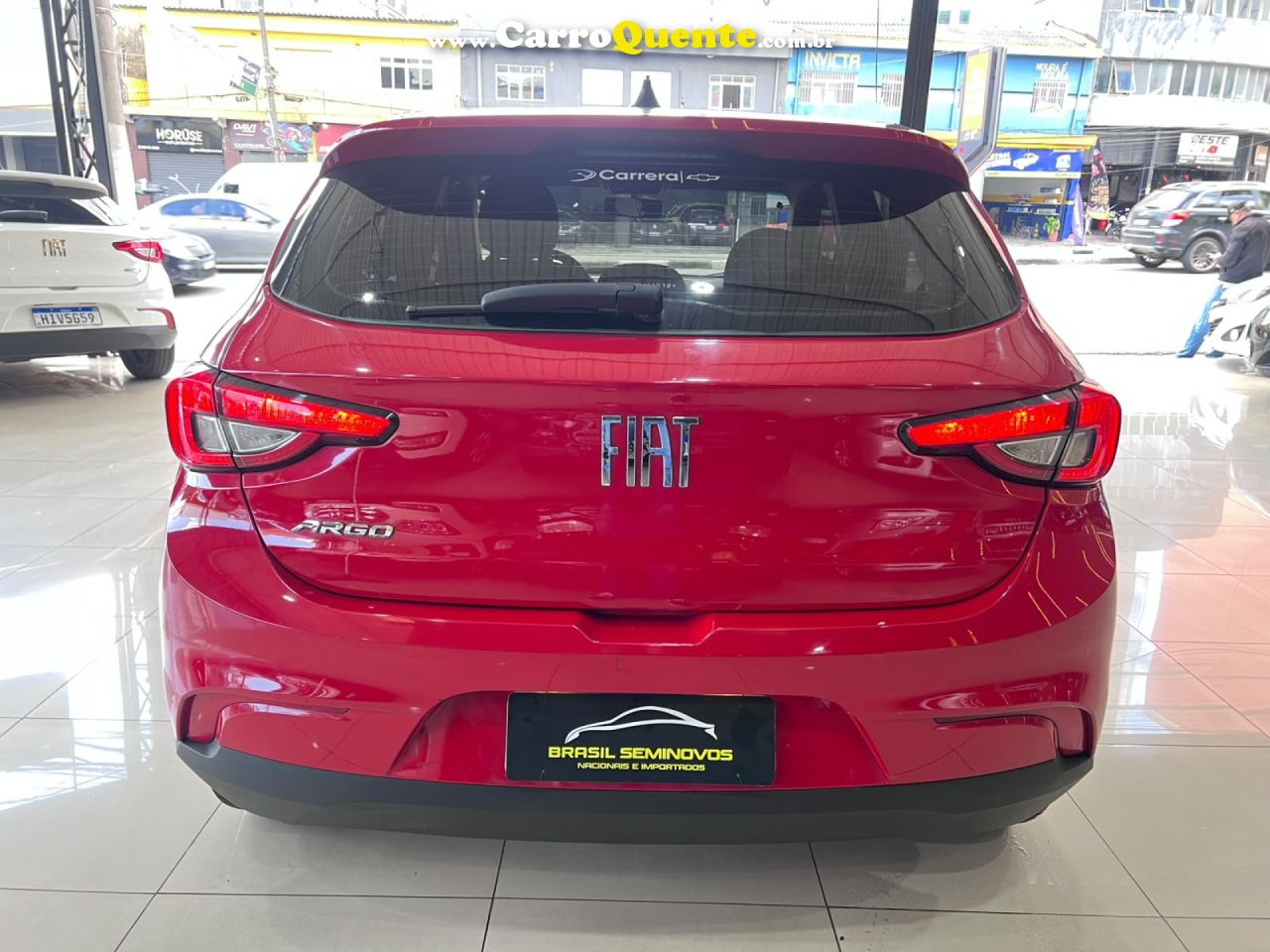 FIAT   ARGO DRIVE    VERMELHO 2018 1.0 FLEX - Loja