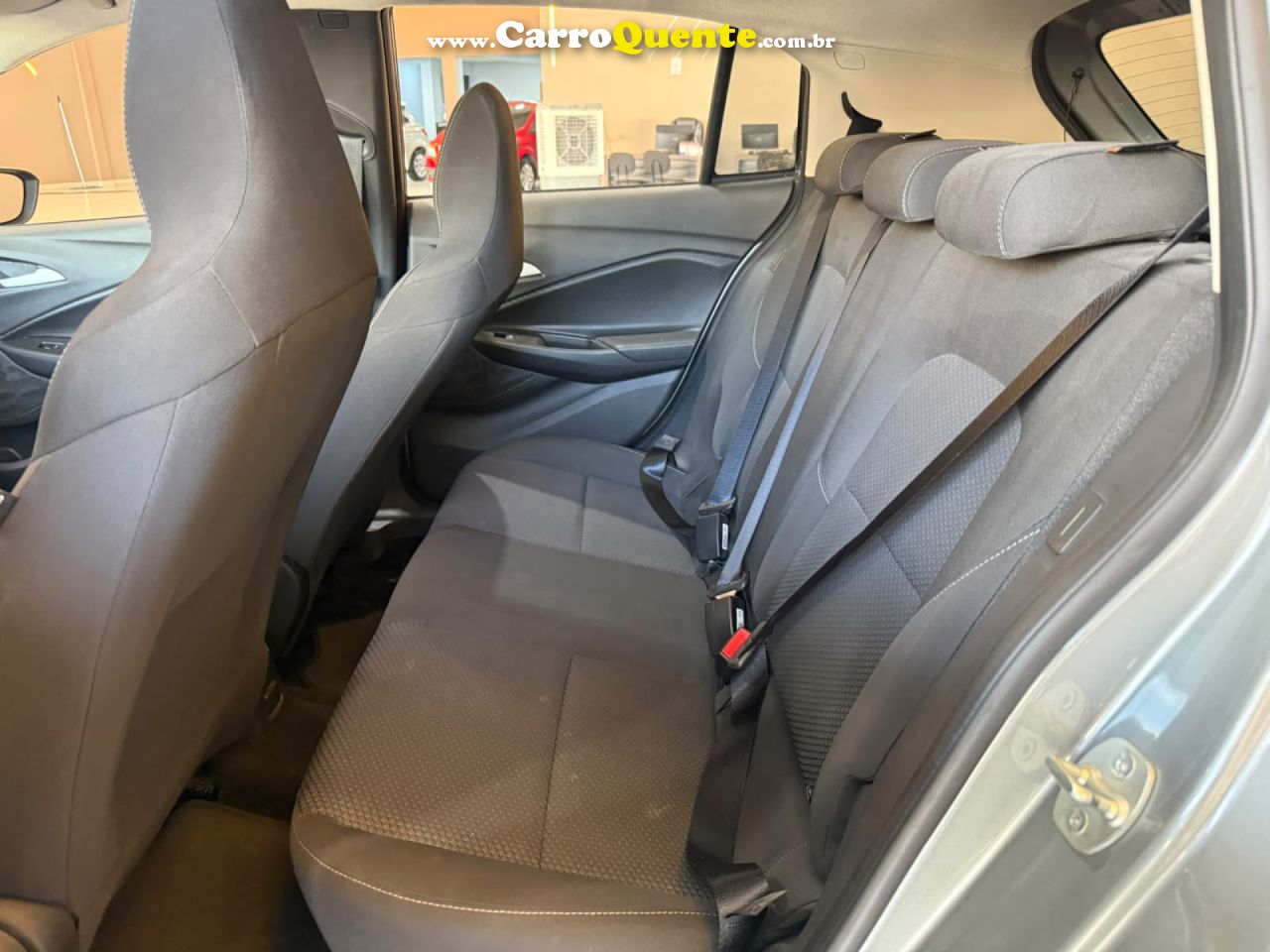 CHEVROLET   ONIX 10MT LT2   PRATA 2024 1.0 FLEX - Loja