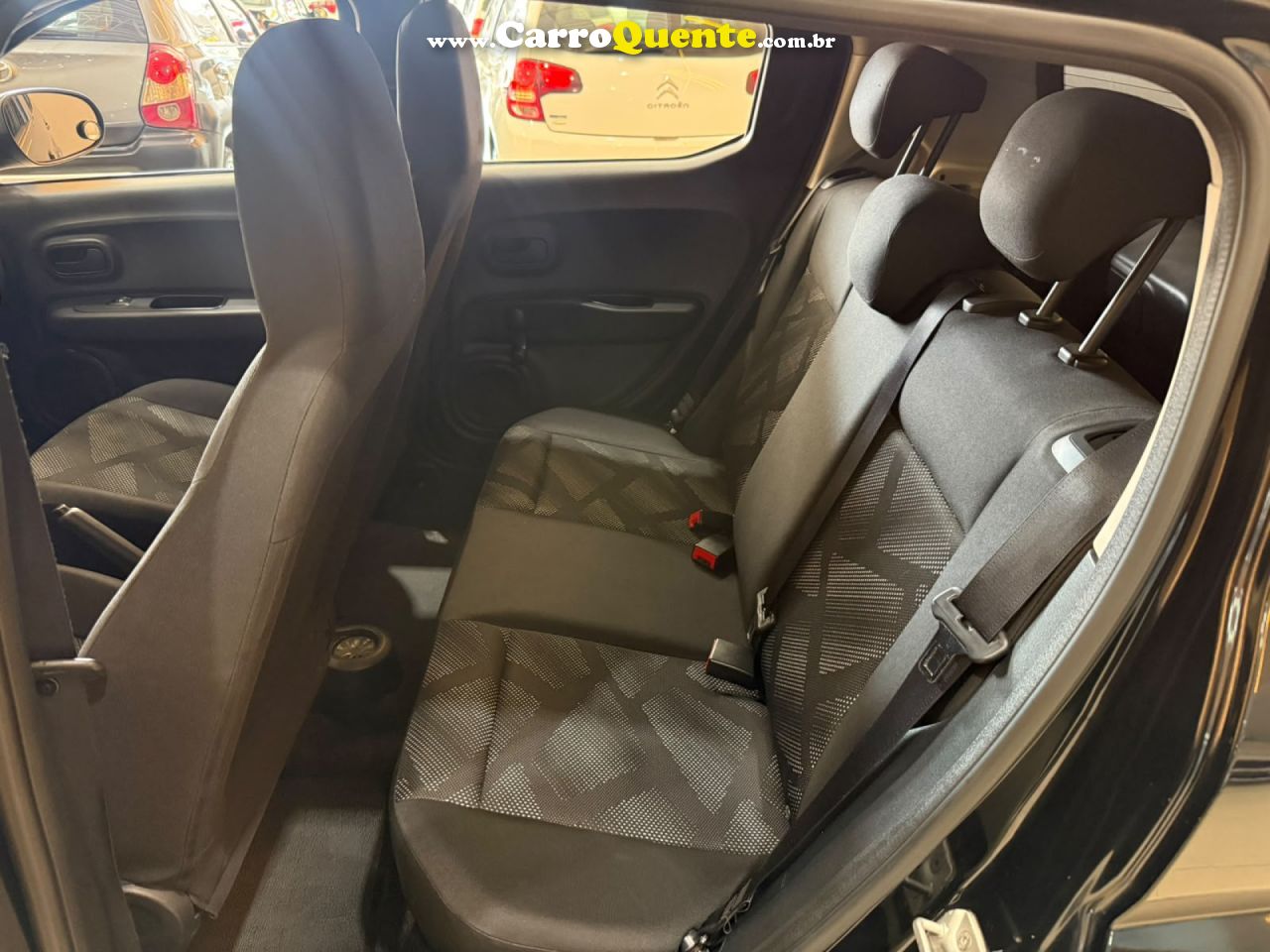 FIAT   MOBI LIKE 1.0 FIRE FLEX 5P.   PRETO 2023 1.0 FLEX - Loja