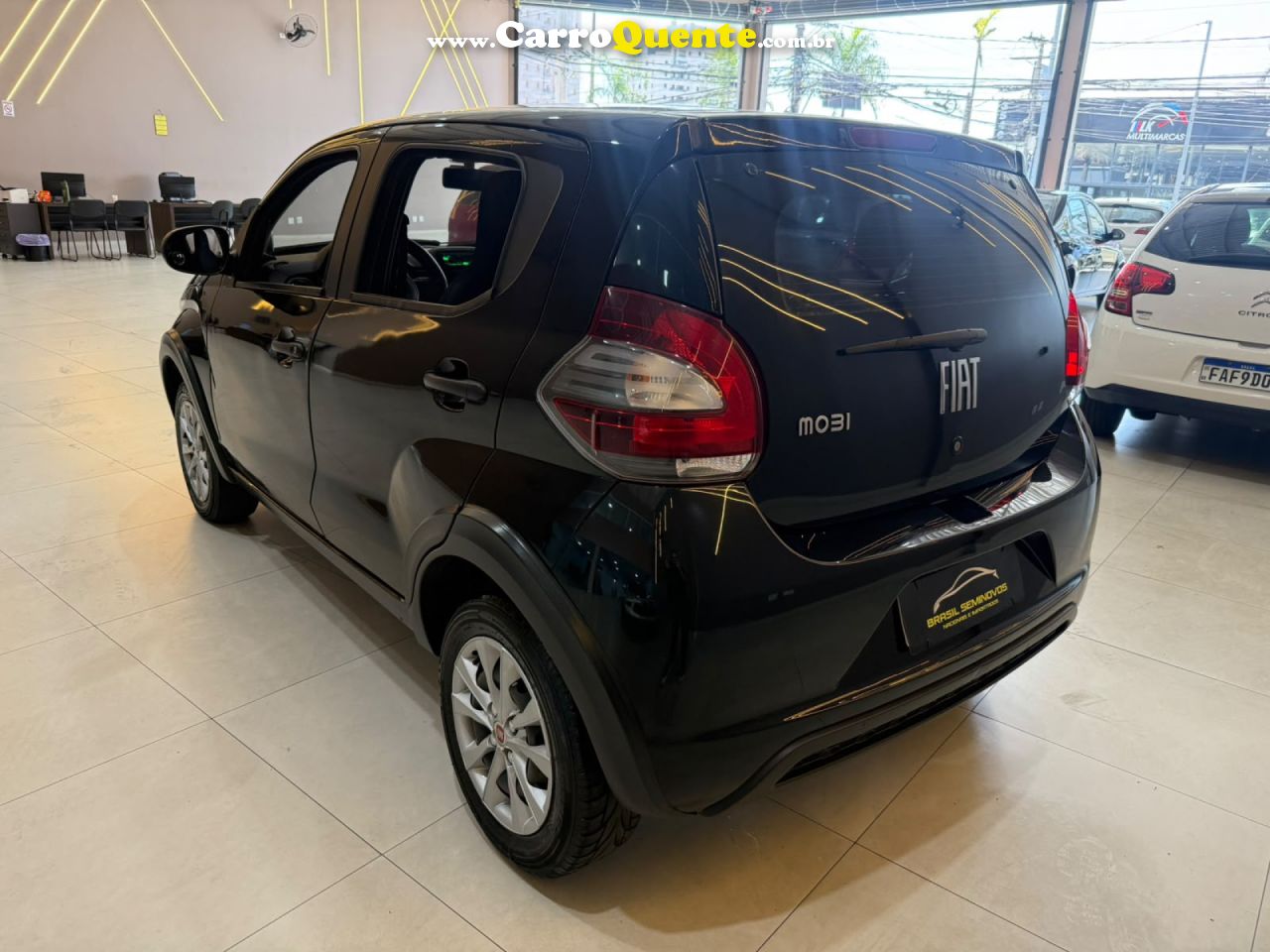 FIAT   MOBI LIKE 1.0 FIRE FLEX 5P.   PRETO 2023 1.0 FLEX - Loja