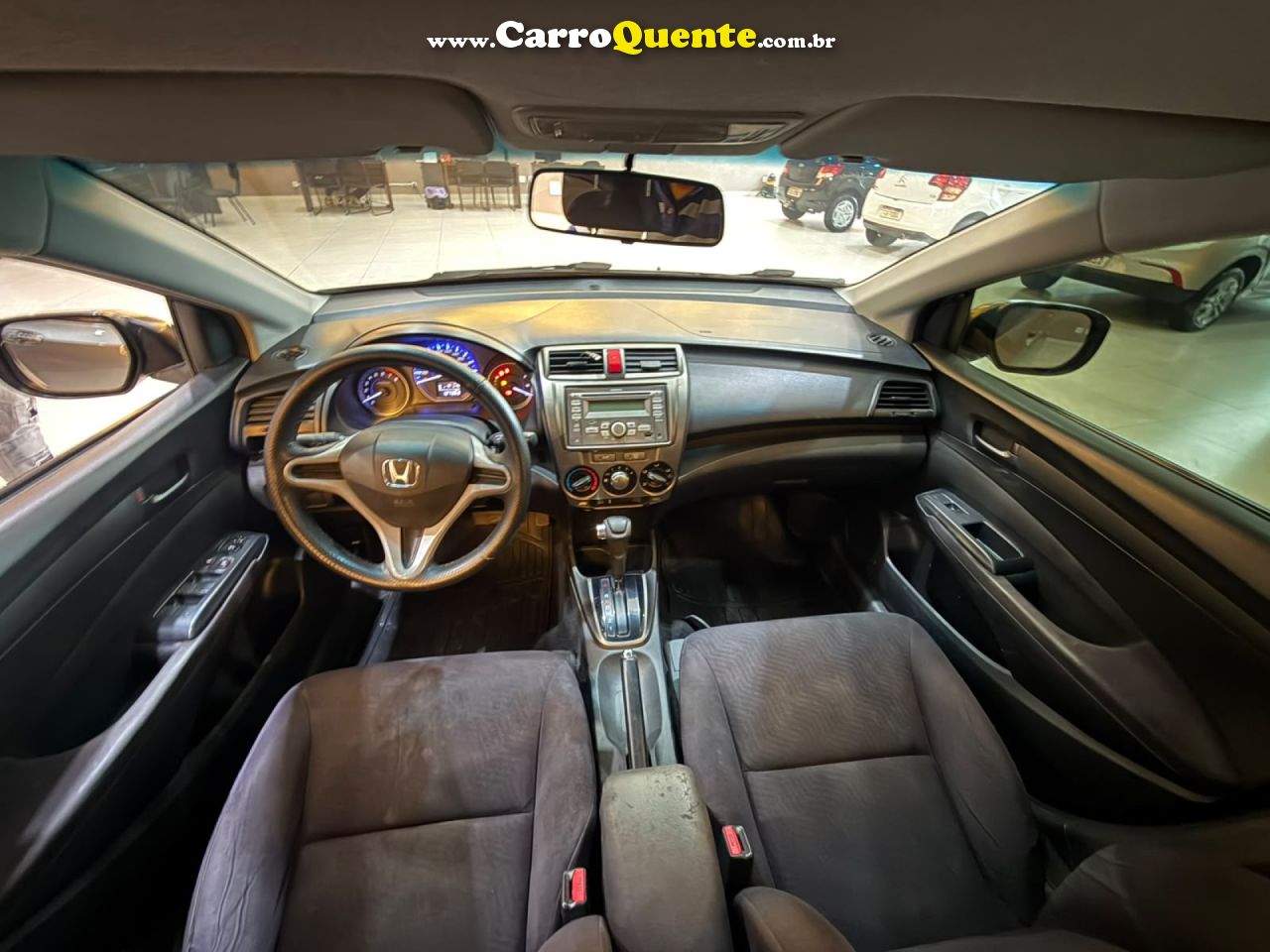 HONDA   CITY SEDAN LX 1.5 FLEX 16V 4P AUT.   CINZA 2014 1.5 FLEX - Loja