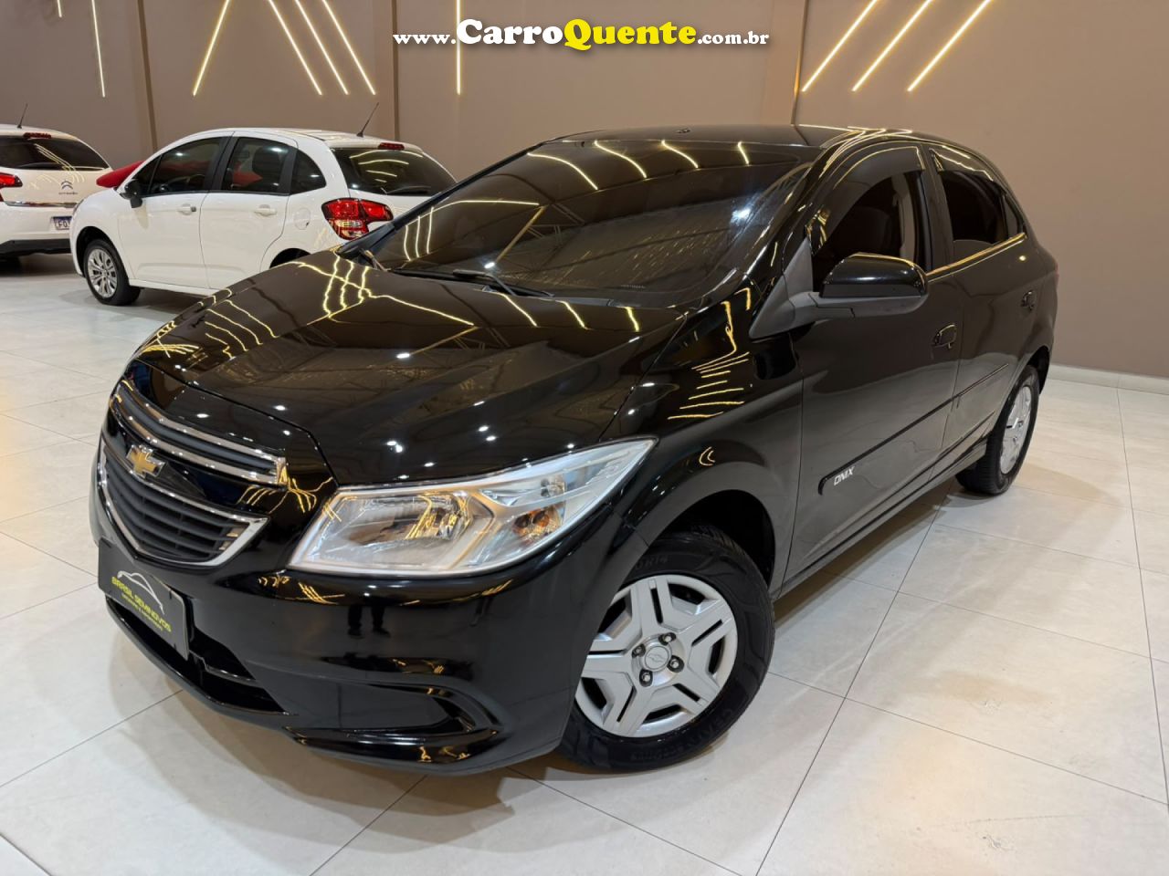 CHEVROLET   ONIX HATCH LT 1.0 8V FLEXPOWER 5P MEC.   PRETO 2016 1.0 FLEX - Loja