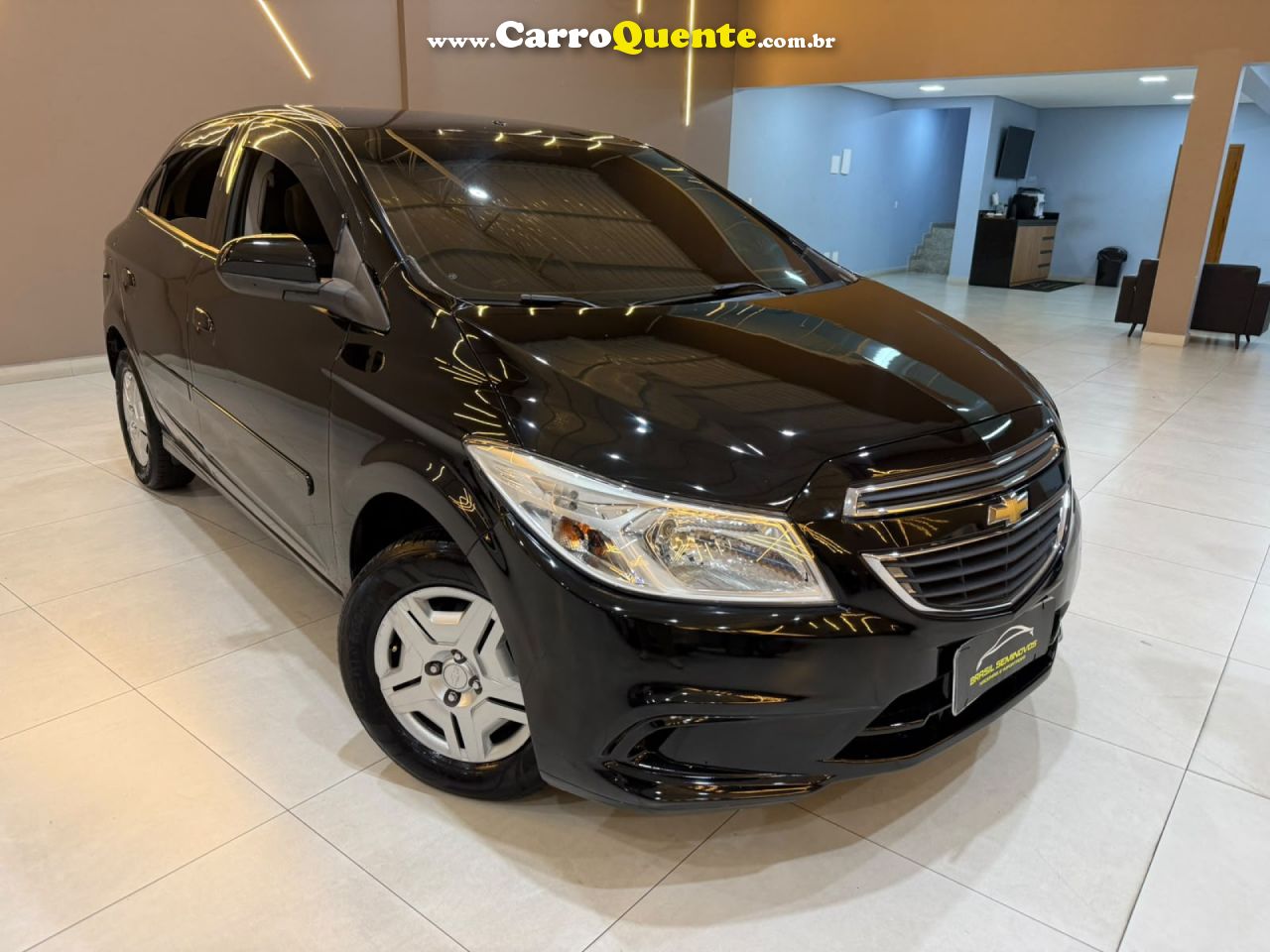 CHEVROLET   ONIX HATCH LT 1.0 8V FLEXPOWER 5P MEC.   PRETO 2016 1.0 FLEX - Loja