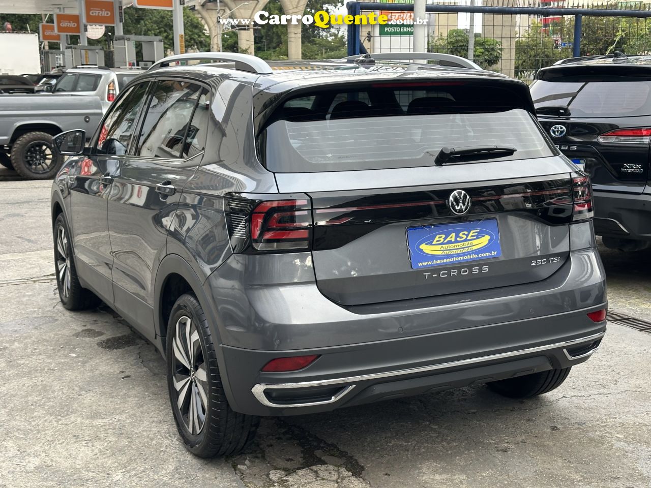 VOLKSWAGEN   T-CROSS HIG. 250 TSI 1.4 FLEX 16V 5P AUT   CINZA 2024 1.4 TSI FLEX - Loja