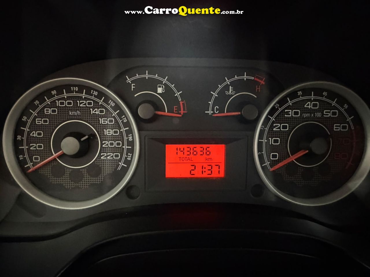 FIAT   IDEA ATTRACTIVE 1.4 FIRE FLEX 8V 5P   CINZA 2015 1.4 FLEX - Loja