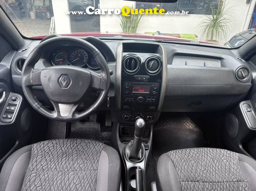 Renault DUSTER OROCH 1.6 16V SCE FLEX EXPRESSION MANUAL - Loja
