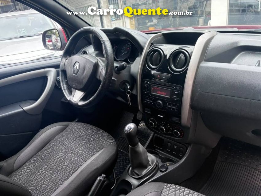 Renault DUSTER OROCH 1.6 16V SCE FLEX EXPRESSION MANUAL - Loja