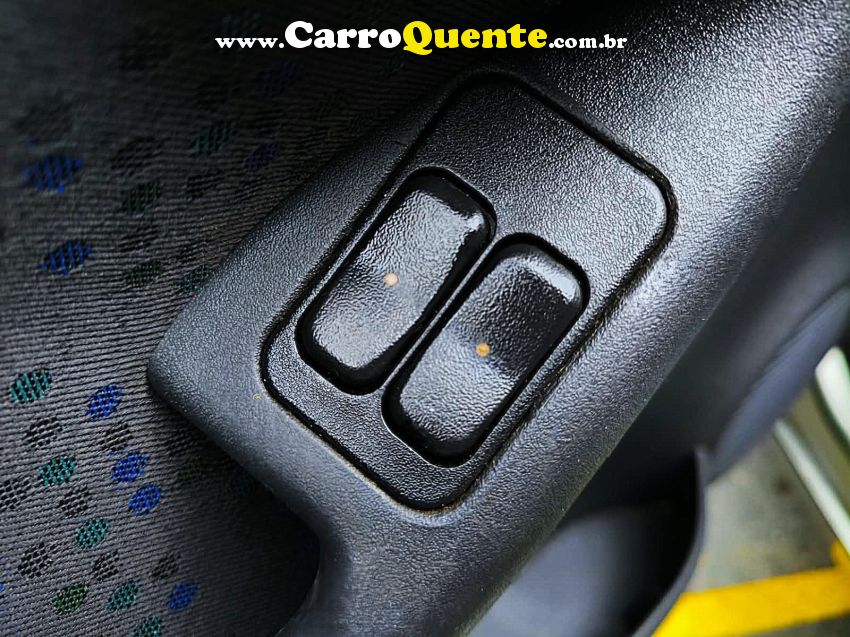 Chevrolet CORSA 1.4 MPFI MAXX 8V FLEX 4P MANUAL - Loja