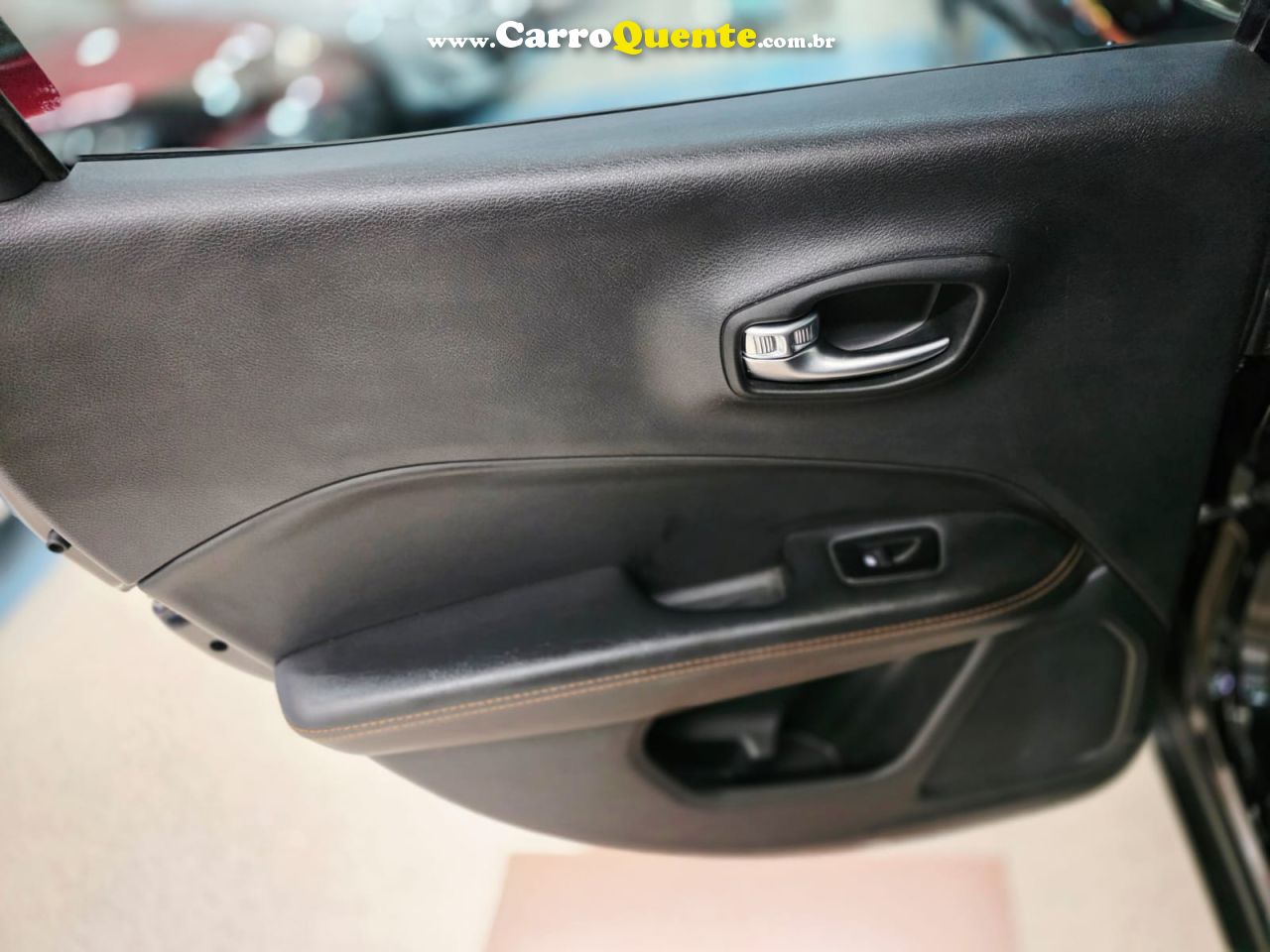 JEEP COMPASS 2.0 16V LIMITED 2018 - Loja