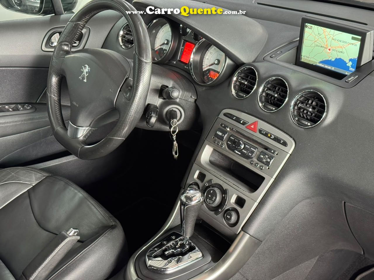 PEUGEOT 408 1.6 GRIFFE 16V TURBO 2014 - Loja
