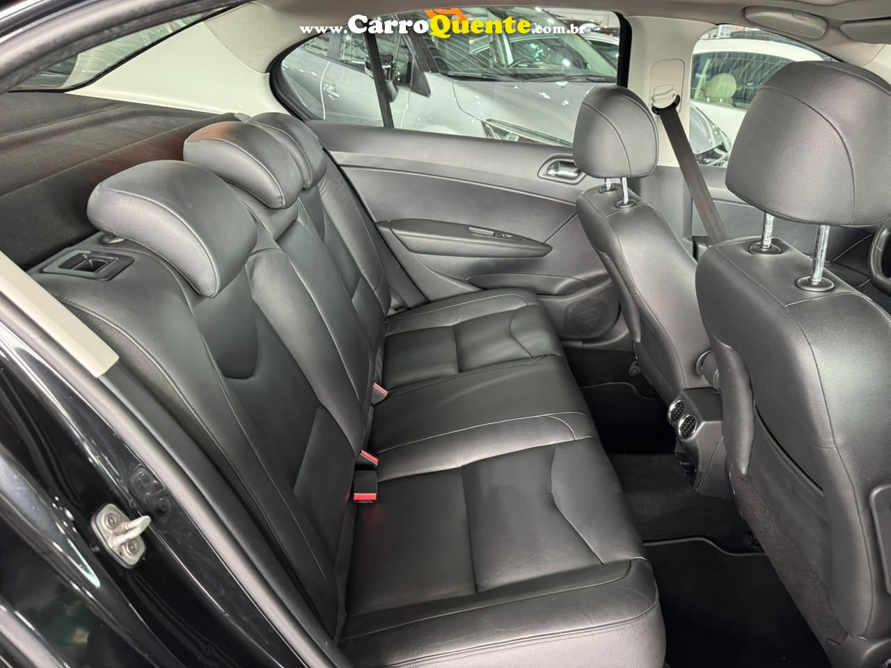 PEUGEOT 408 1.6 GRIFFE 16V TURBO 2014 - Loja