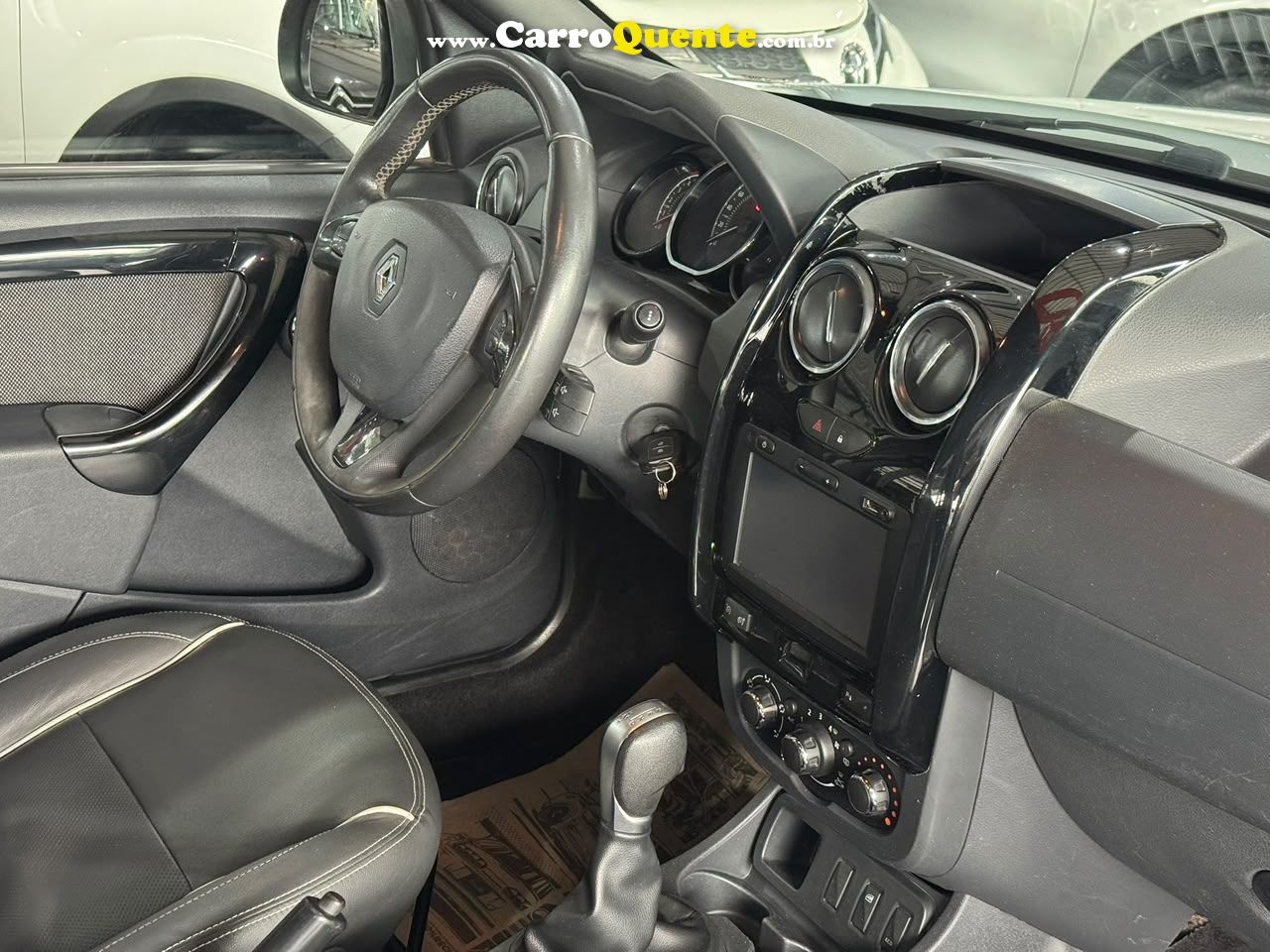 RENAULT DUSTER OROCH 2.0 16V HI DYNAMIQUE 2020 - Loja