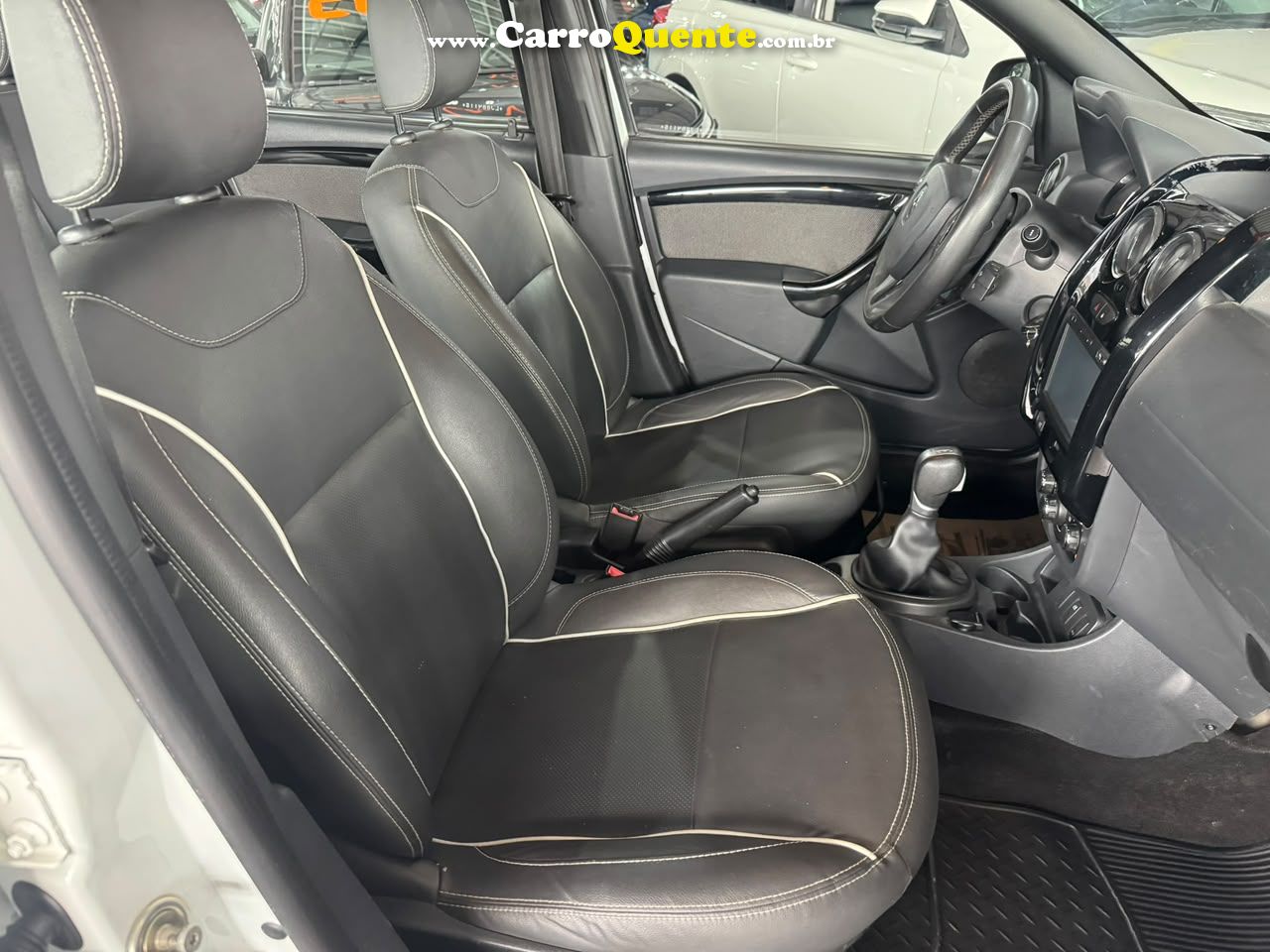 RENAULT DUSTER OROCH 2.0 16V HI DYNAMIQUE 2020 - Loja