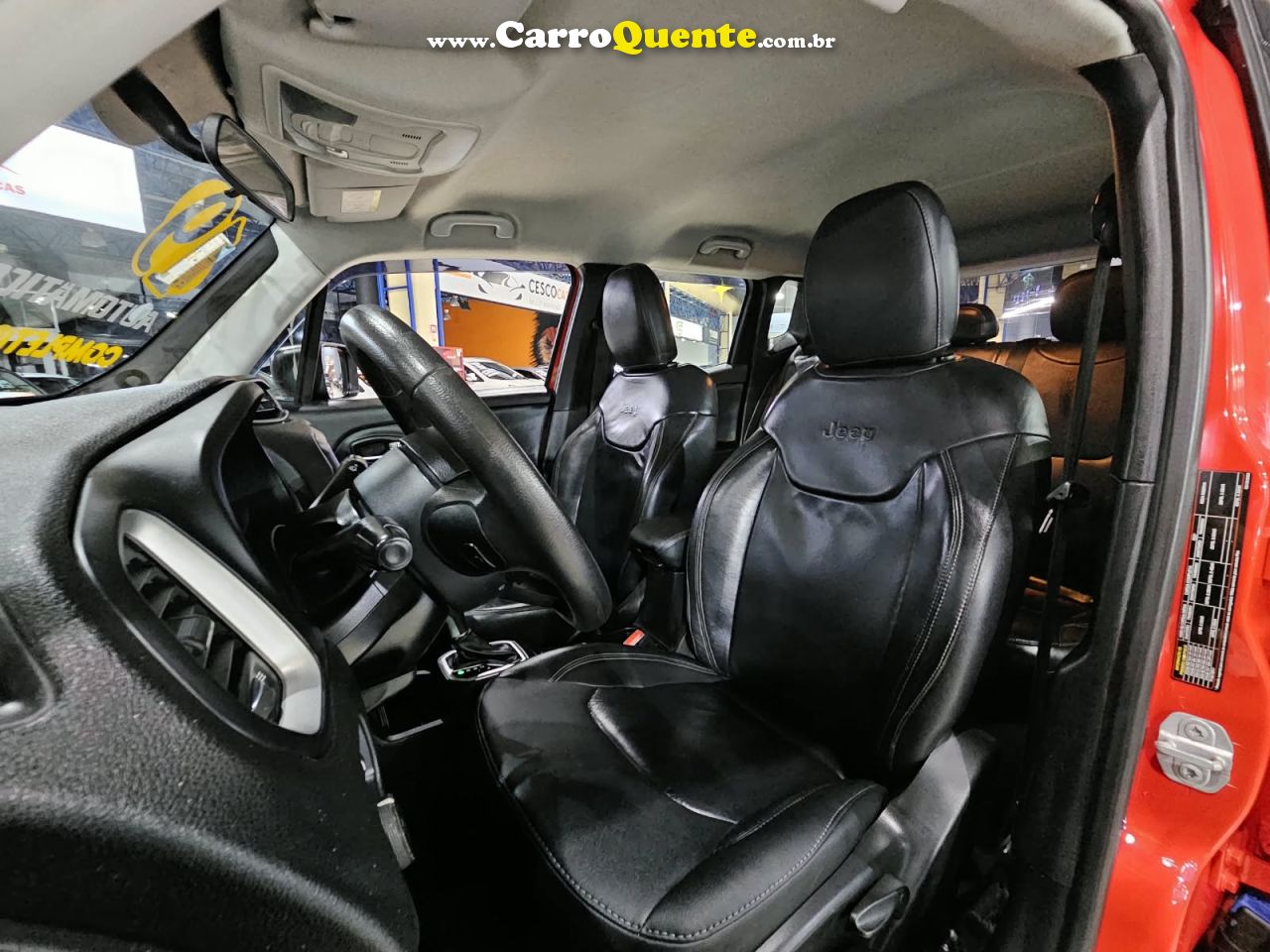 JEEP RENEGADE 1.8 FLEX SPORT * C/ Banco de Couro * 2019 - Loja