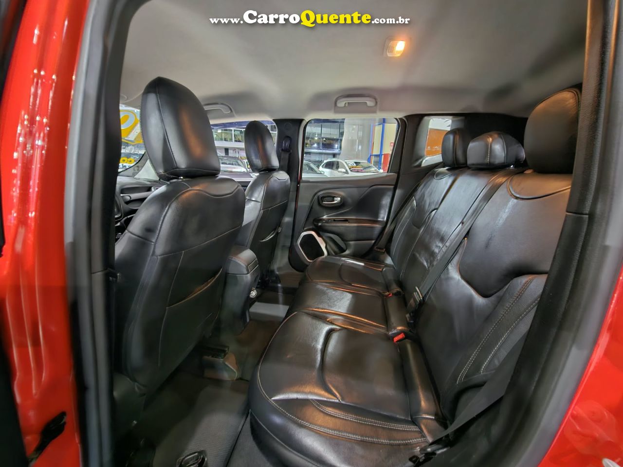 JEEP RENEGADE 1.8 FLEX SPORT * C/ Banco de Couro * 2019 - Loja