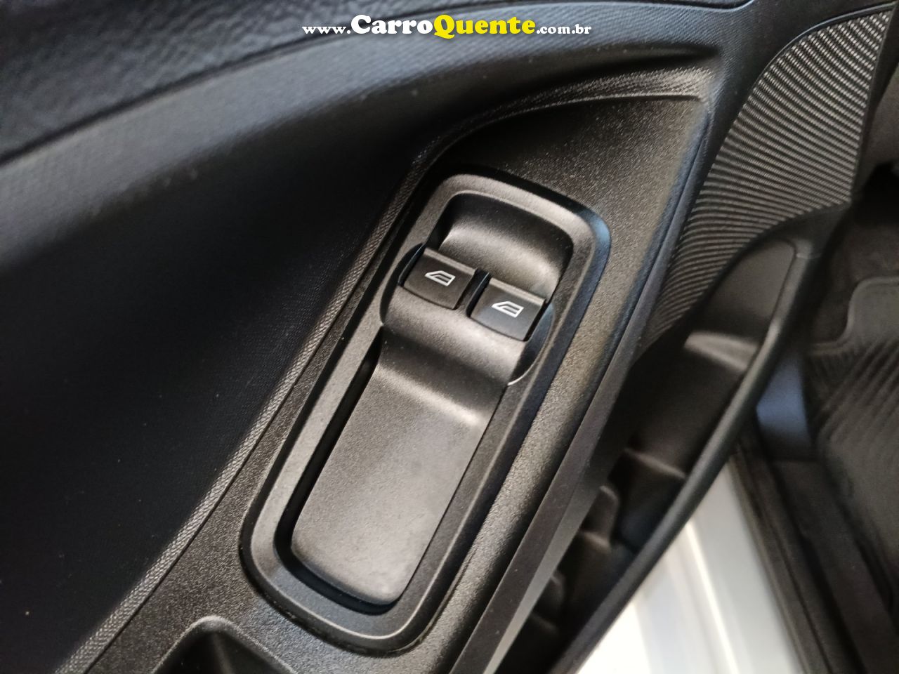 FORD KA 1.5 TI-VCT SE 2019 - Loja