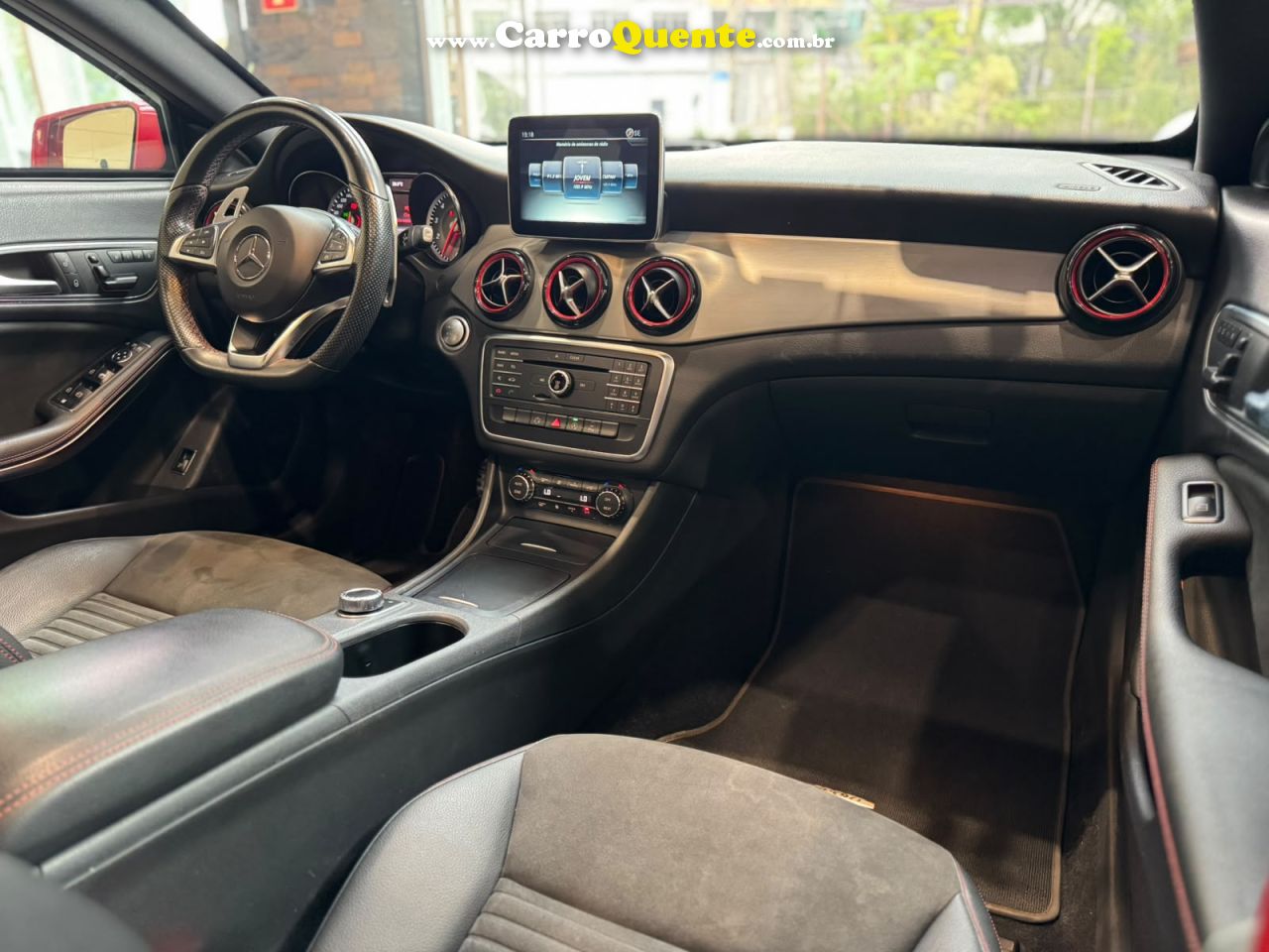 MERCEDES-BENZ CLA 250 2.0 CGI SPORT 7G-DCT 2015 - Loja