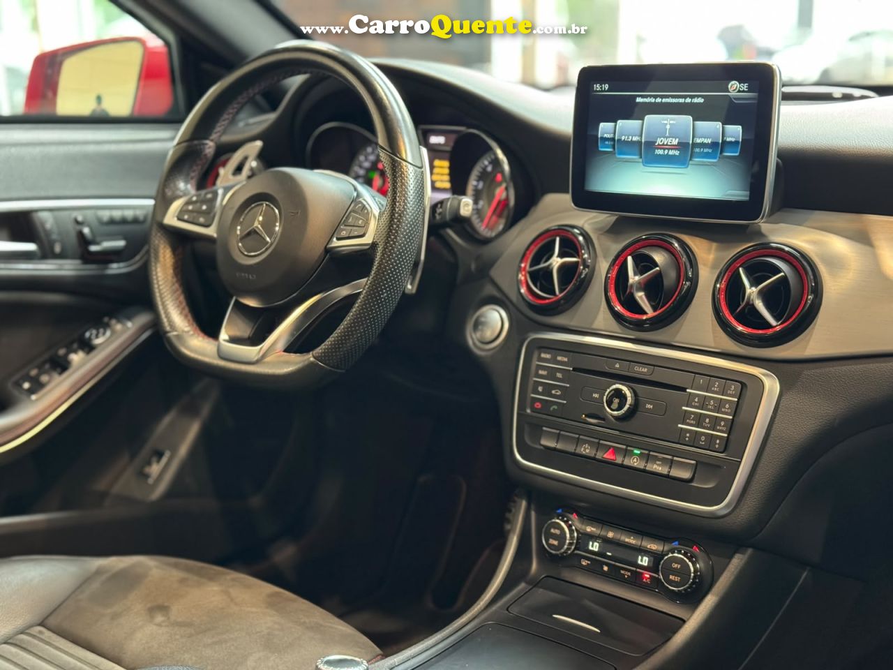MERCEDES-BENZ CLA 250 2.0 CGI SPORT 7G-DCT 2015 - Loja