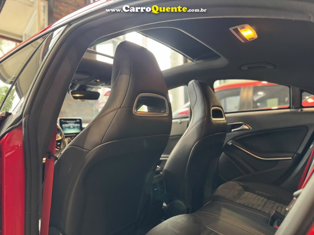 MERCEDES-BENZ CLA 250 2.0 CGI SPORT 7G-DCT 2015 - Loja