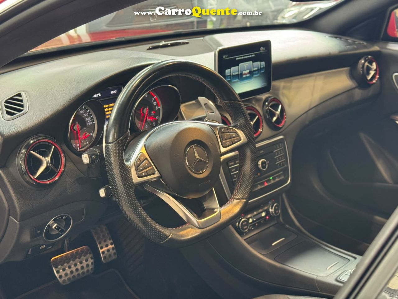 MERCEDES-BENZ CLA 250 2.0 CGI SPORT 7G-DCT 2015 - Loja