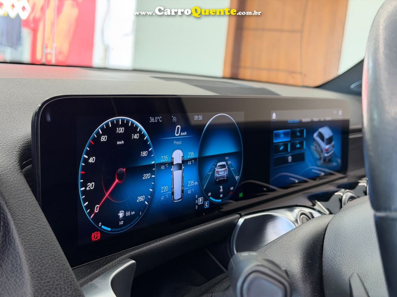 MERCEDES-BENZ   M. BENZ GLB200 ADVANCE   CINZA 2021 1.3 GASOLINA - Loja