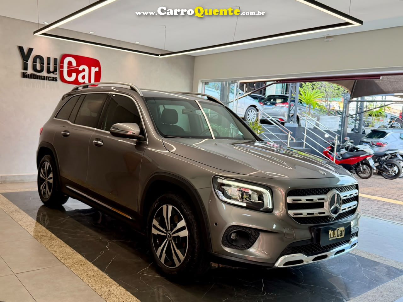 MERCEDES-BENZ   M. BENZ GLB200 ADVANCE   CINZA 2021 1.3 GASOLINA - Loja