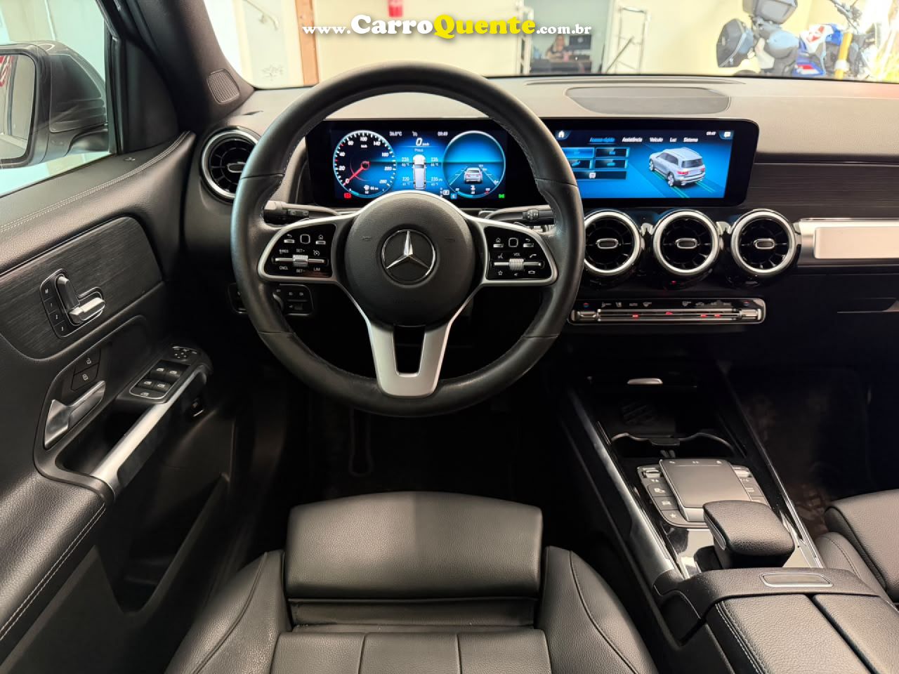 MERCEDES-BENZ   M. BENZ GLB200 ADVANCE   CINZA 2021 1.3 GASOLINA - Loja
