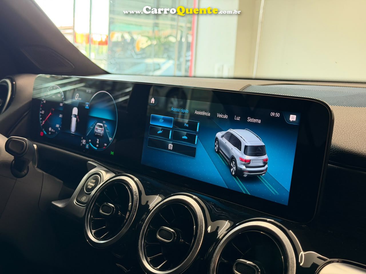 MERCEDES-BENZ   M. BENZ GLB200 ADVANCE   CINZA 2021 1.3 GASOLINA - Loja