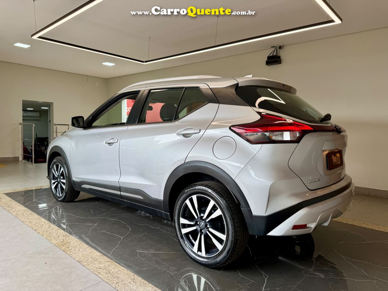 NISSAN   KICKS ADVANCE 1.6 16V FLEX AUT.   PRATA 2023 1.6 FLEX - Loja