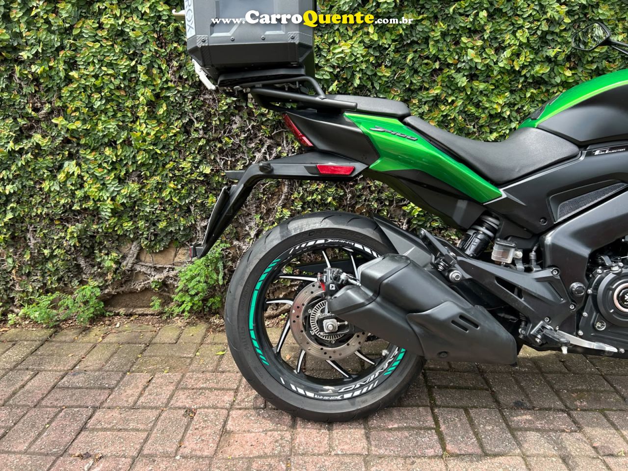 BAJAJ   DOMINAR 400    VERDE 2025 400 GASOLINA - Loja