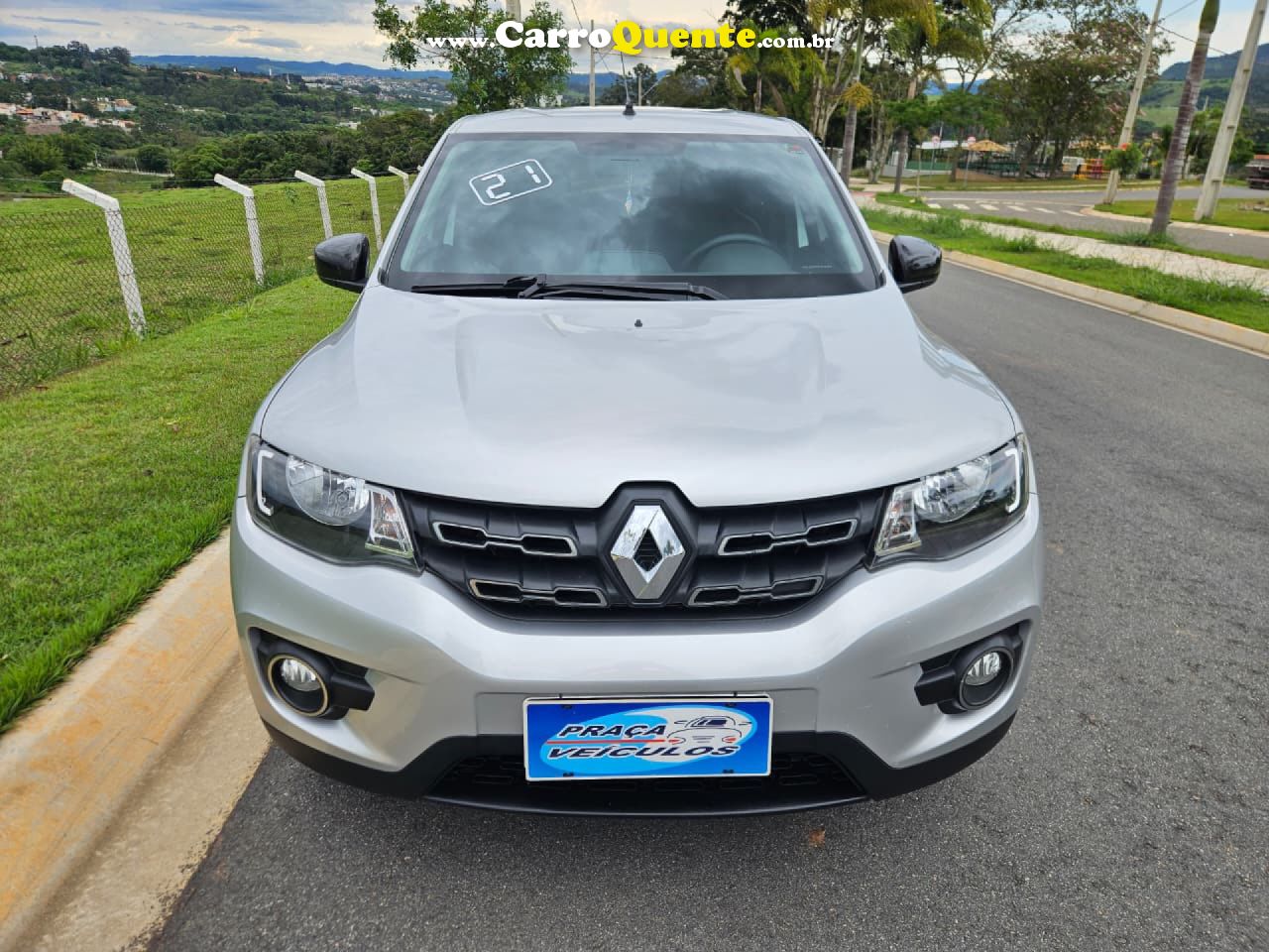 RENAULT   KWID INTENSE 1.0 FLEX 12V 5P MEC.   PRATA 2021 1.0 FLEX - Loja