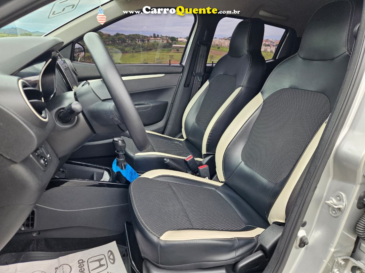 RENAULT   KWID INTENSE 1.0 FLEX 12V 5P MEC.   PRATA 2021 1.0 FLEX - Loja