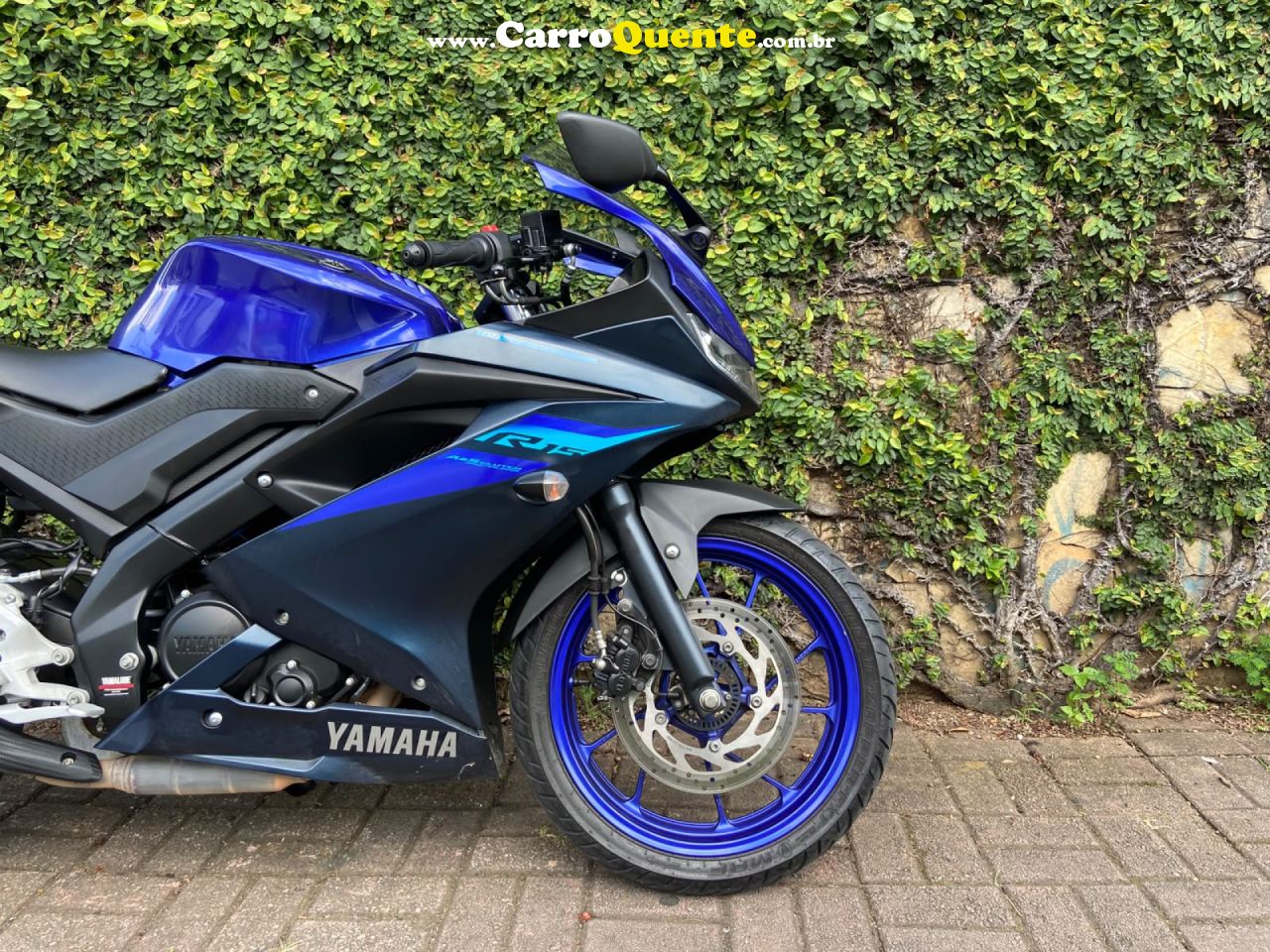 YAMAHA    YZF R15 ABS   AZUL 2025 150 GASOLINA - Loja