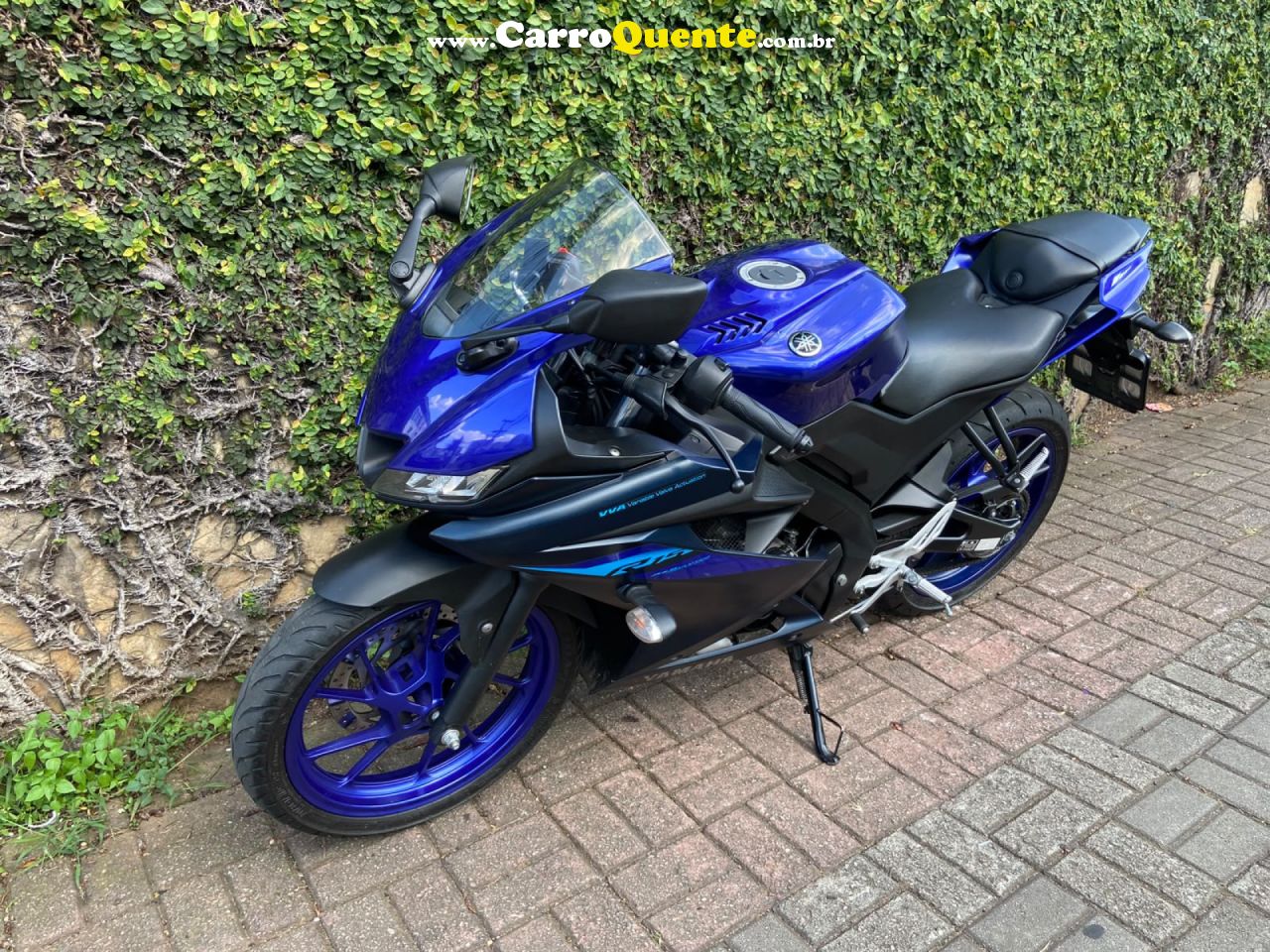 YAMAHA    YZF R15 ABS   AZUL 2025 150 GASOLINA - Loja