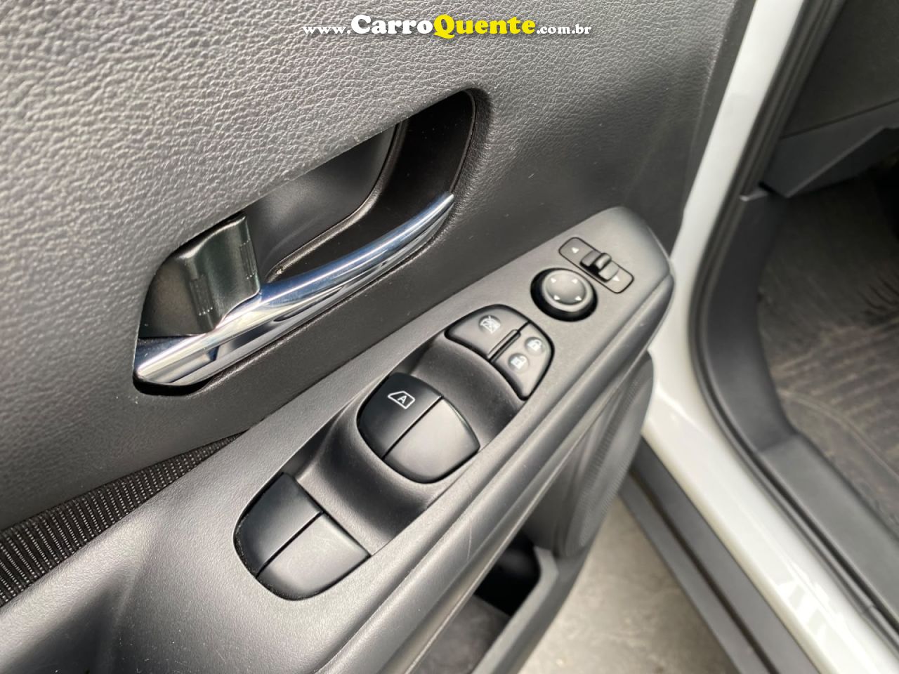 NISSAN   KICKS SENSE 1.6 16V FLEX AUT.   BRANCO 2024 1.6 FLEX - Loja