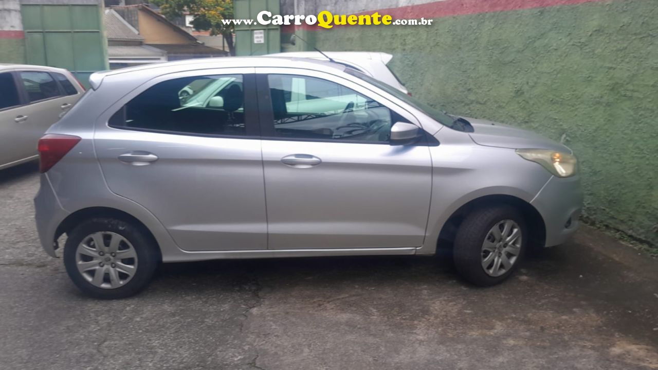 FORD   KA 1.0 SESE PLUS TIVCT FLEX 5P   PRATA 2016 1.0 FLEX - Loja