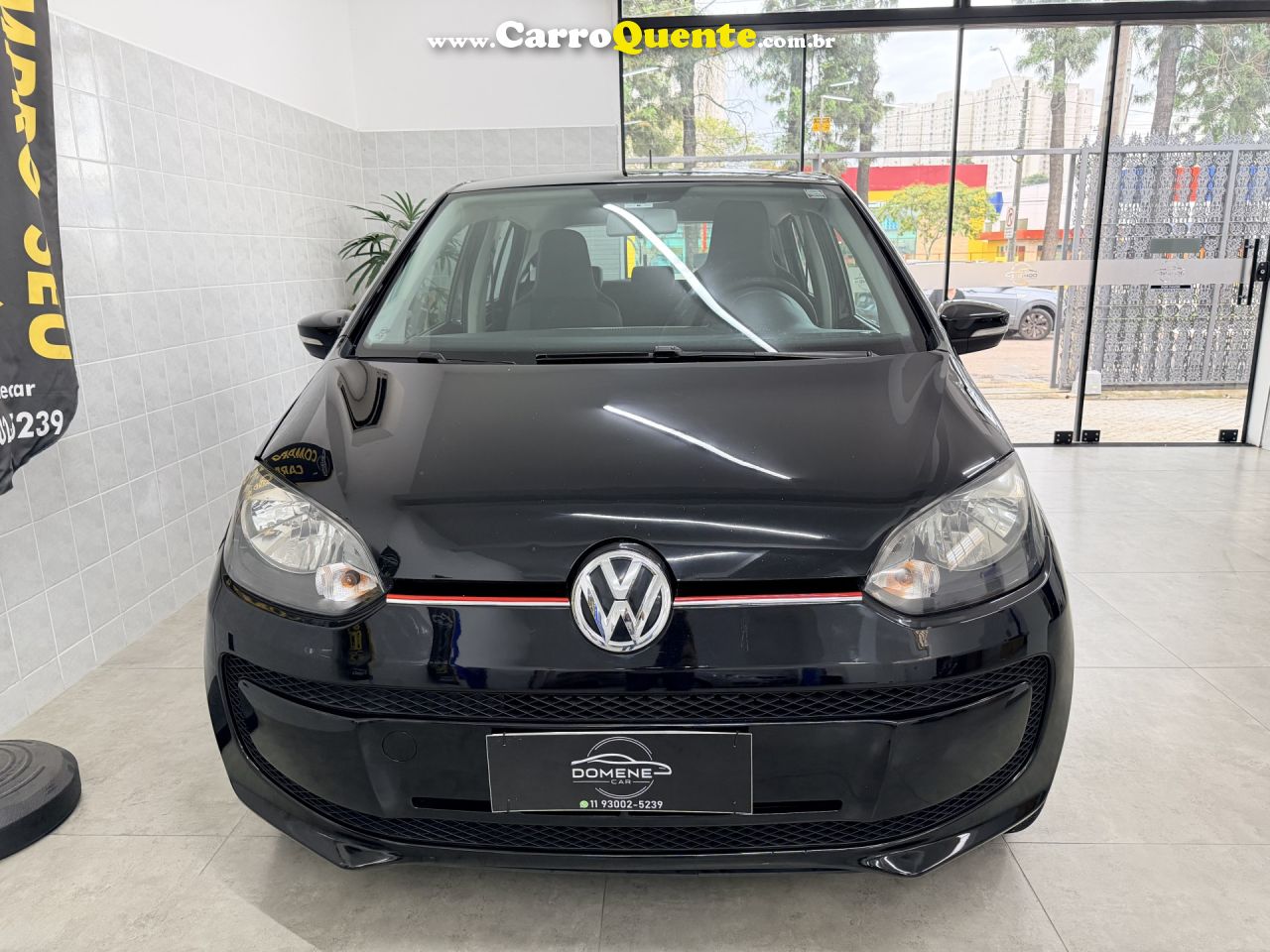 VOLKSWAGEN   UP! MOVE 1.0 TOTAL FLEX 12V 5P   PRETO 2015 1.0 FLEX - Loja