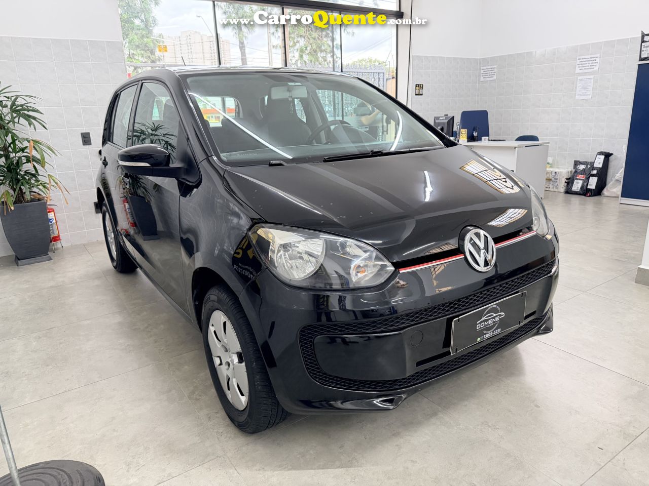 VOLKSWAGEN   UP! MOVE 1.0 TOTAL FLEX 12V 5P   PRETO 2015 1.0 FLEX - Loja