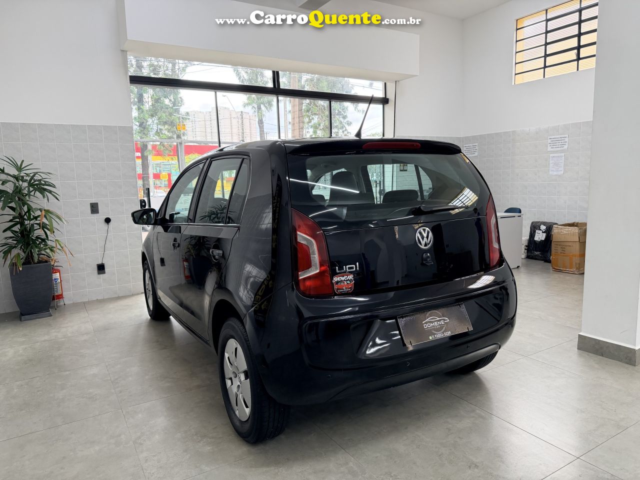 VOLKSWAGEN   UP! MOVE 1.0 TOTAL FLEX 12V 5P   PRETO 2015 1.0 FLEX - Loja
