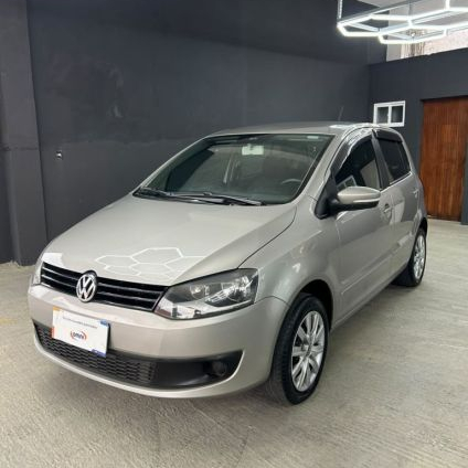 VOLKSWAGEN   FOX 1.6 MI TOTAL FLEX 8V 5P   PRATA 2013 1.6 FLEX