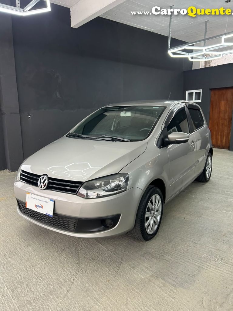 VOLKSWAGEN   FOX 1.6 MI TOTAL FLEX 8V 5P   PRATA 2013 1.6 FLEX - Loja