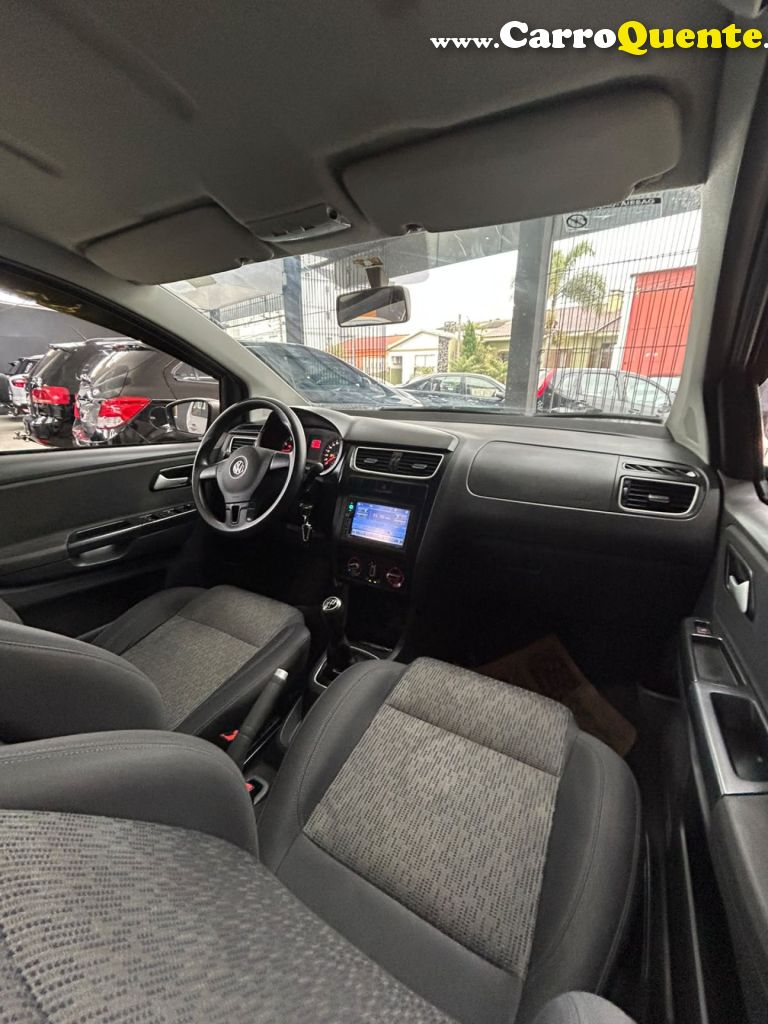 VOLKSWAGEN   FOX 1.6 MI TOTAL FLEX 8V 5P   PRATA 2013 1.6 FLEX - Loja