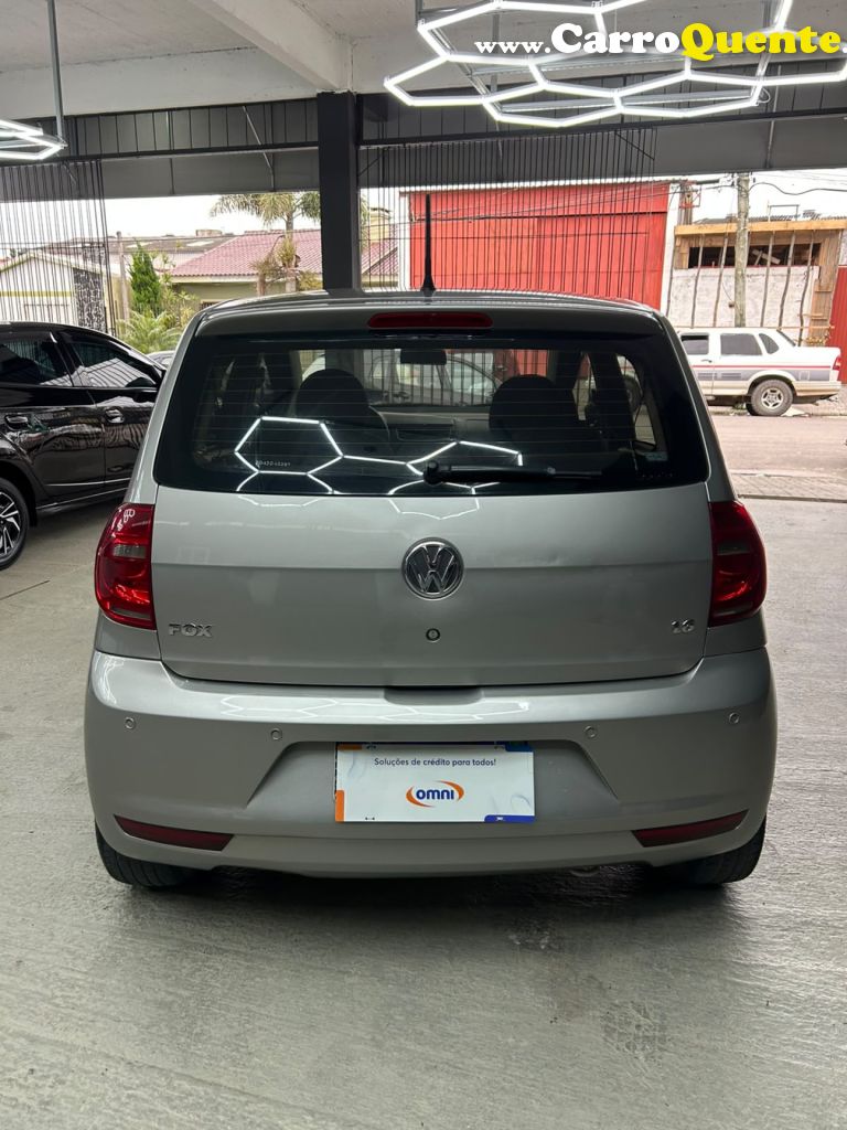 VOLKSWAGEN   FOX 1.6 MI TOTAL FLEX 8V 5P   PRATA 2013 1.6 FLEX - Loja