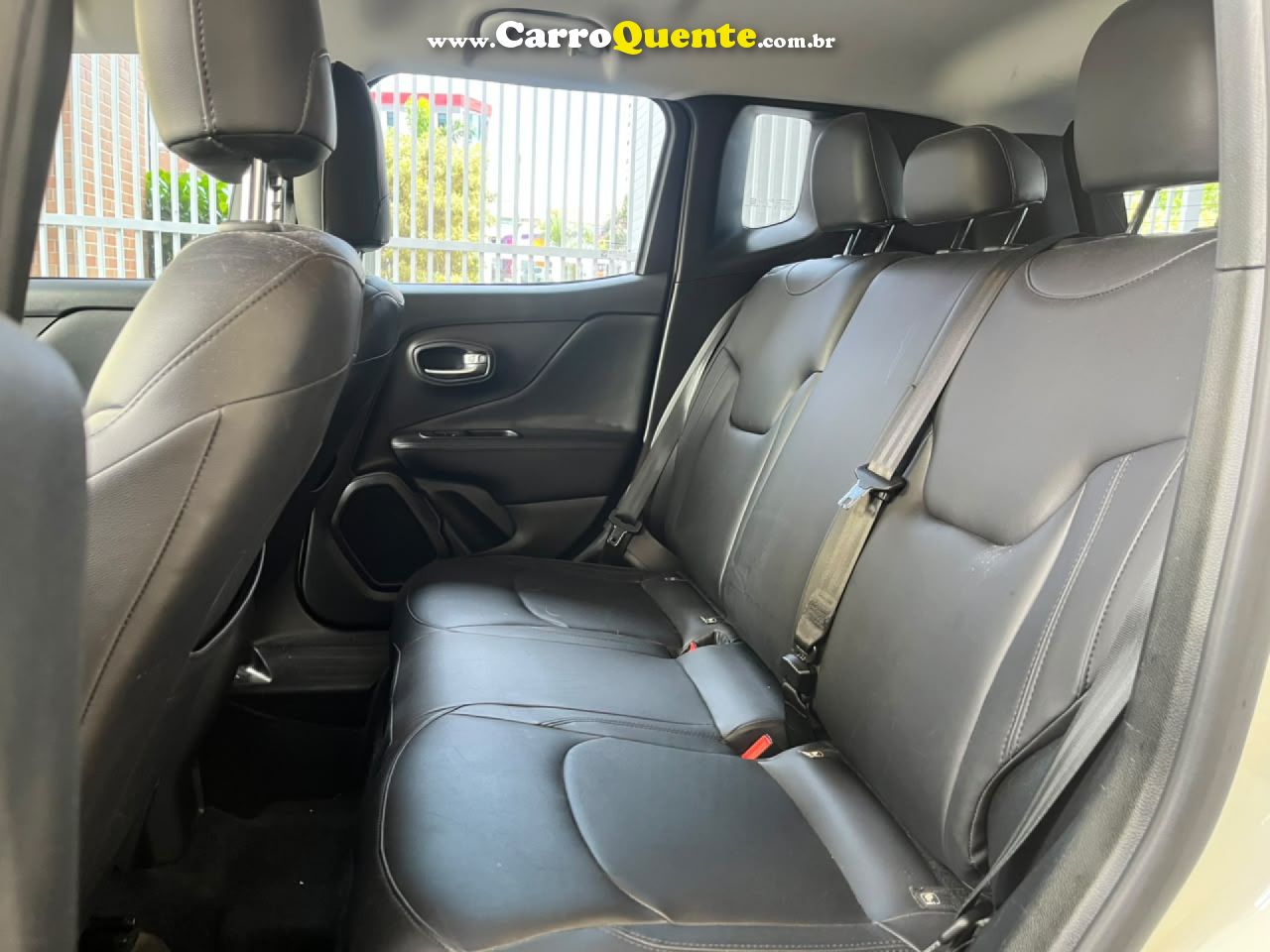 JEEP   RENEGADE AUTOMATICA FLEX 2021 UNICA DONA BAIXISSIMA KM EXCELENTE ESTADO   BRANCO 2021 1.8 FLEX - Loja