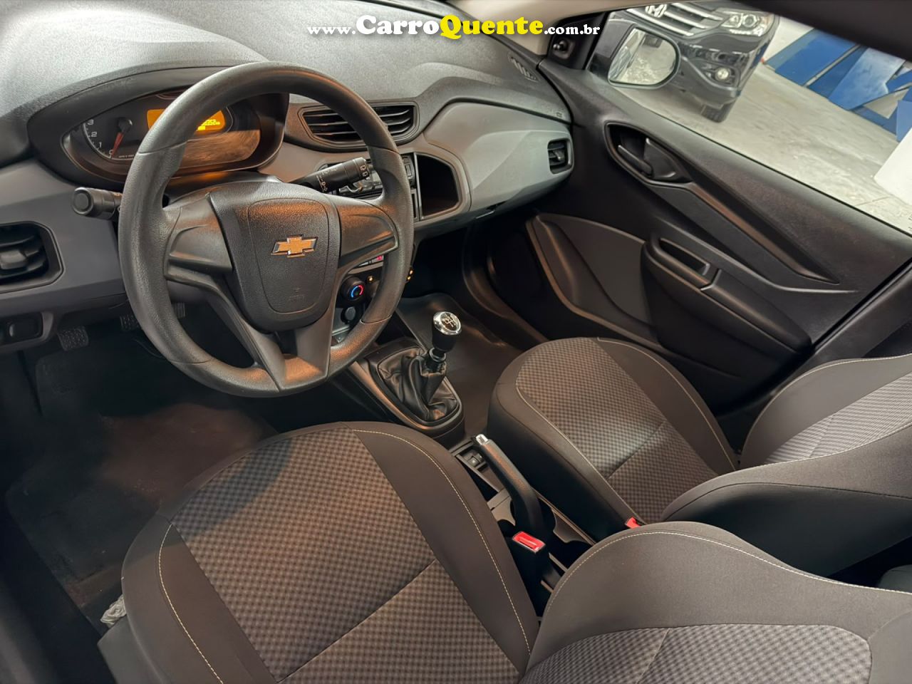 CHEVROLET   ONIX HATCH 1.0 12V FLEX 5P MEC.   CINZA 2020 1.0 FLEX - Loja
