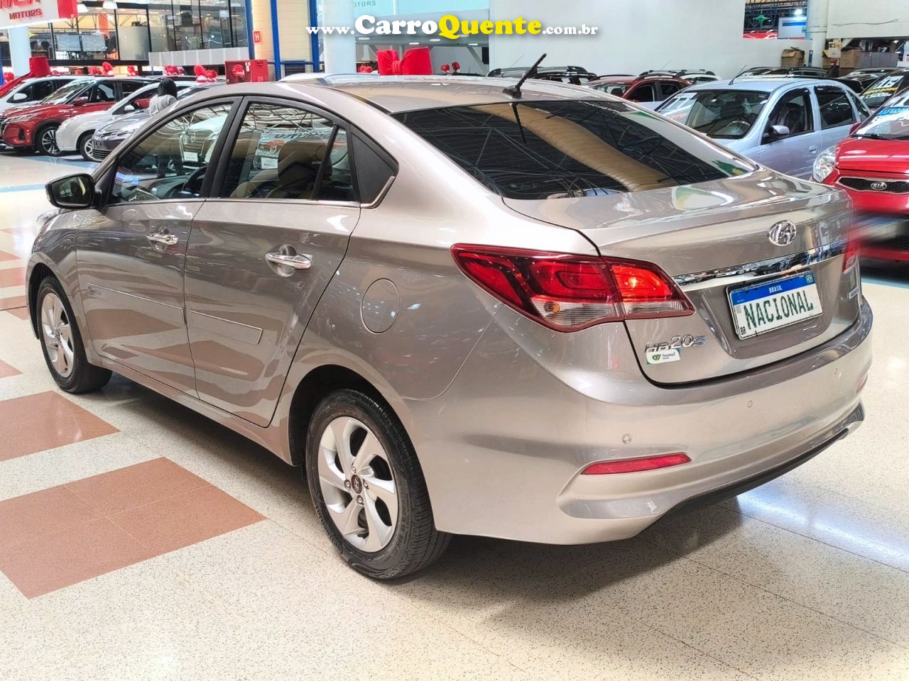HYUNDAI HB20S 1.6 PREMIUM 16V 2016 - Loja